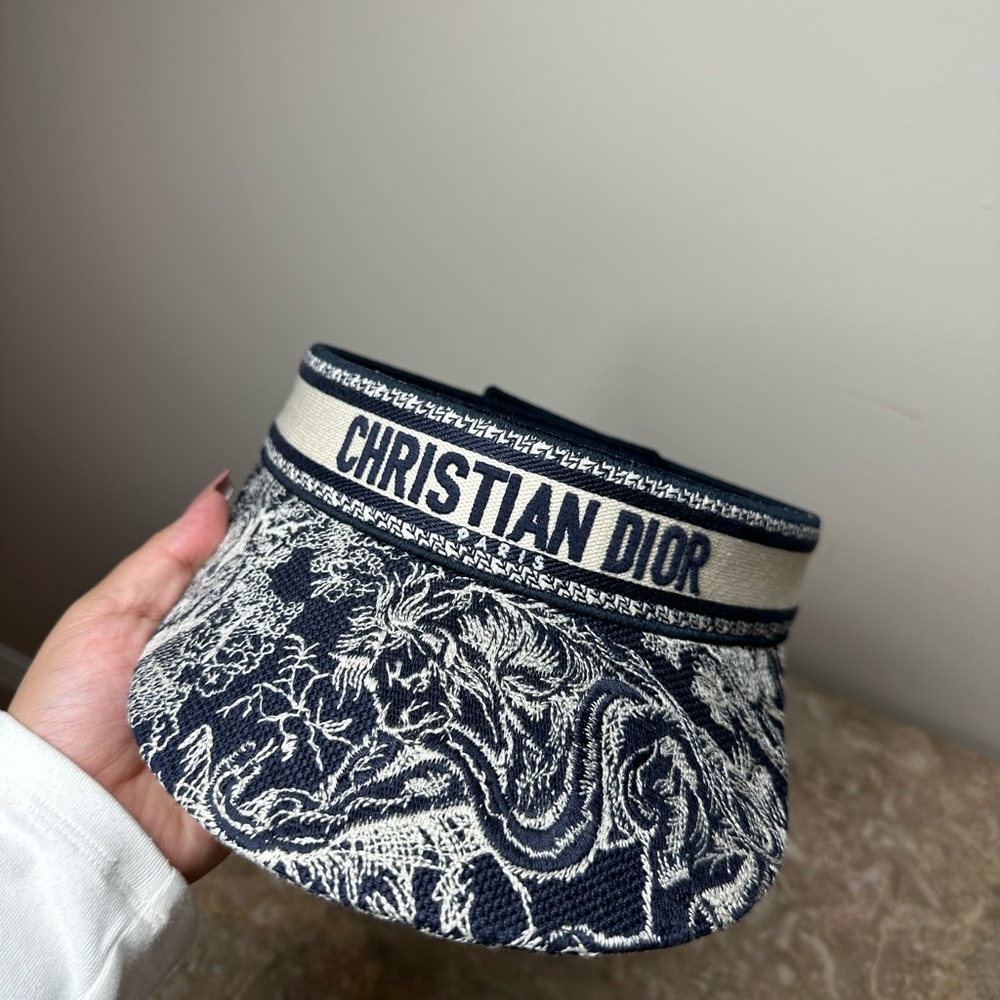 Christian Dior visor